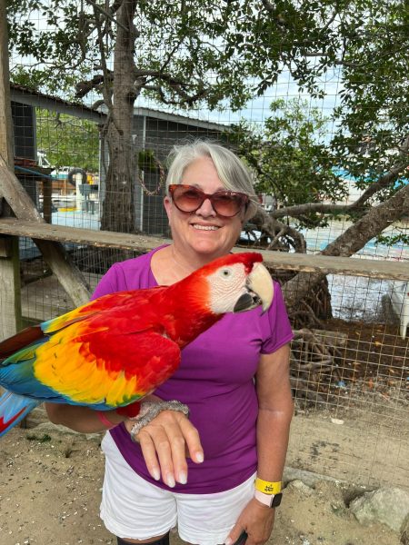 Green Edventures Women's Roatan Snorkeling & SCUBA Eco Tour
