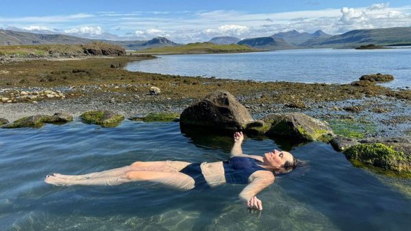 Iceland-Womens-Mindfullness-Hot-Springs-Tour
