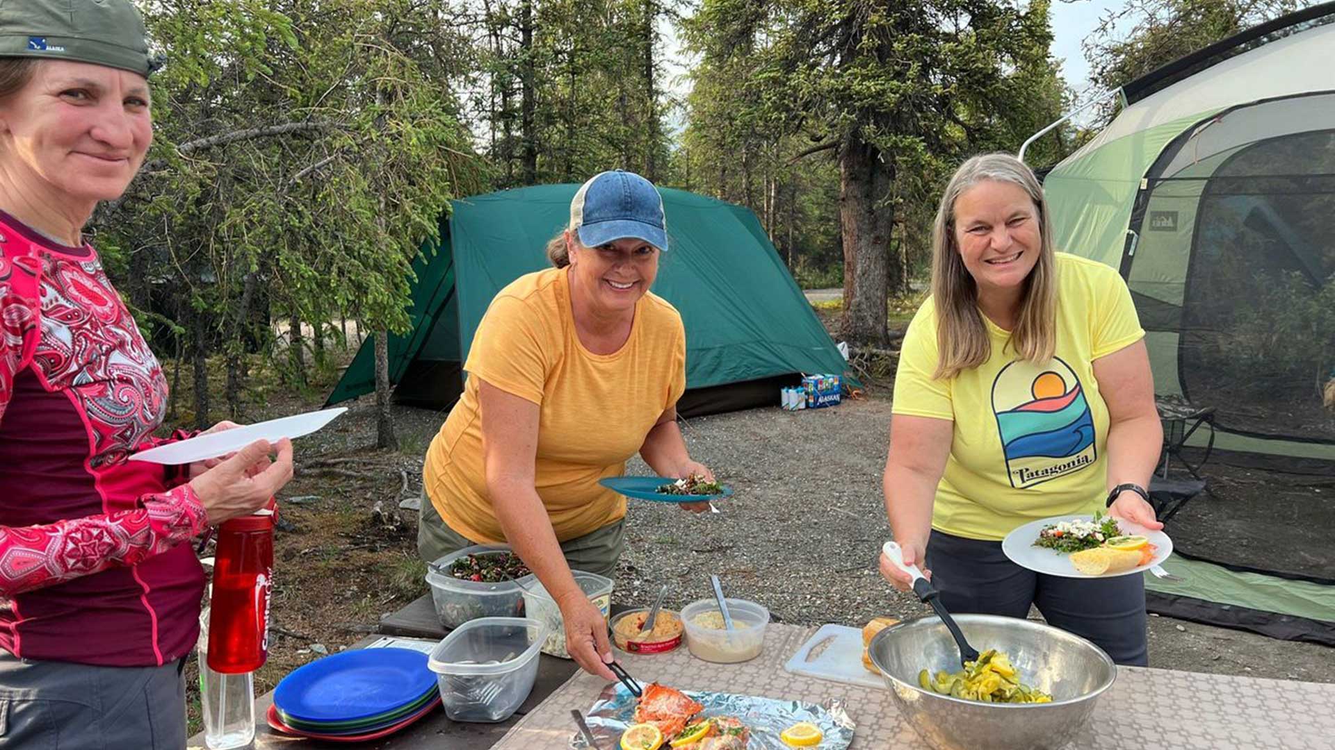 Alaska-women-enjoying-lunch