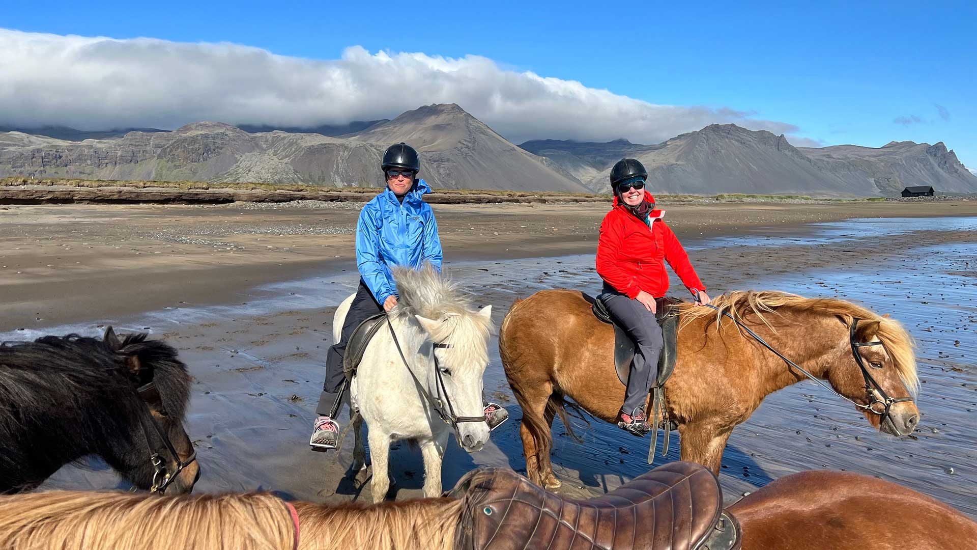 Iceland-Horseback-riding-on-beach