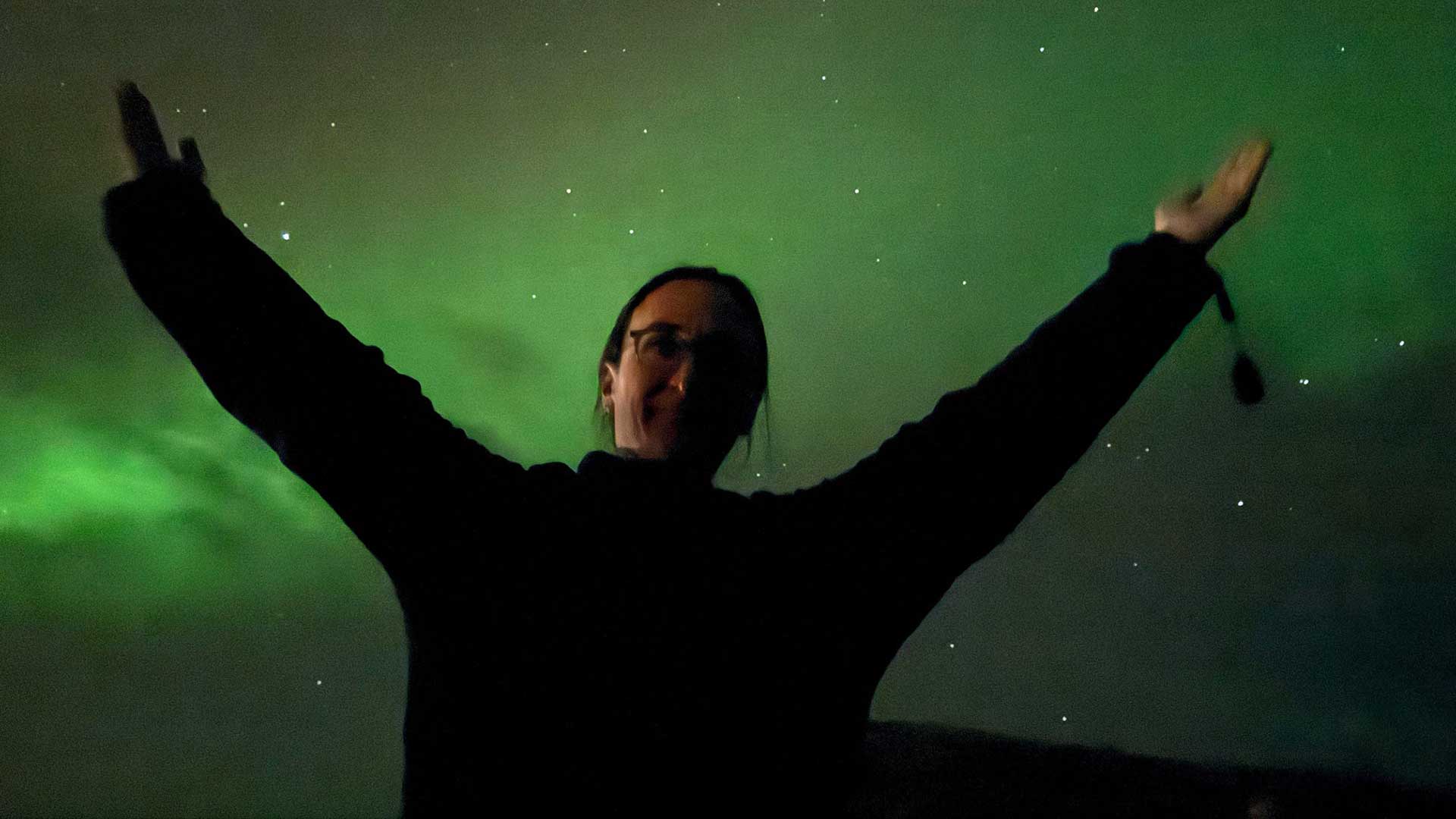 Iceland-womens-fire-ice-northern-lights-aurora