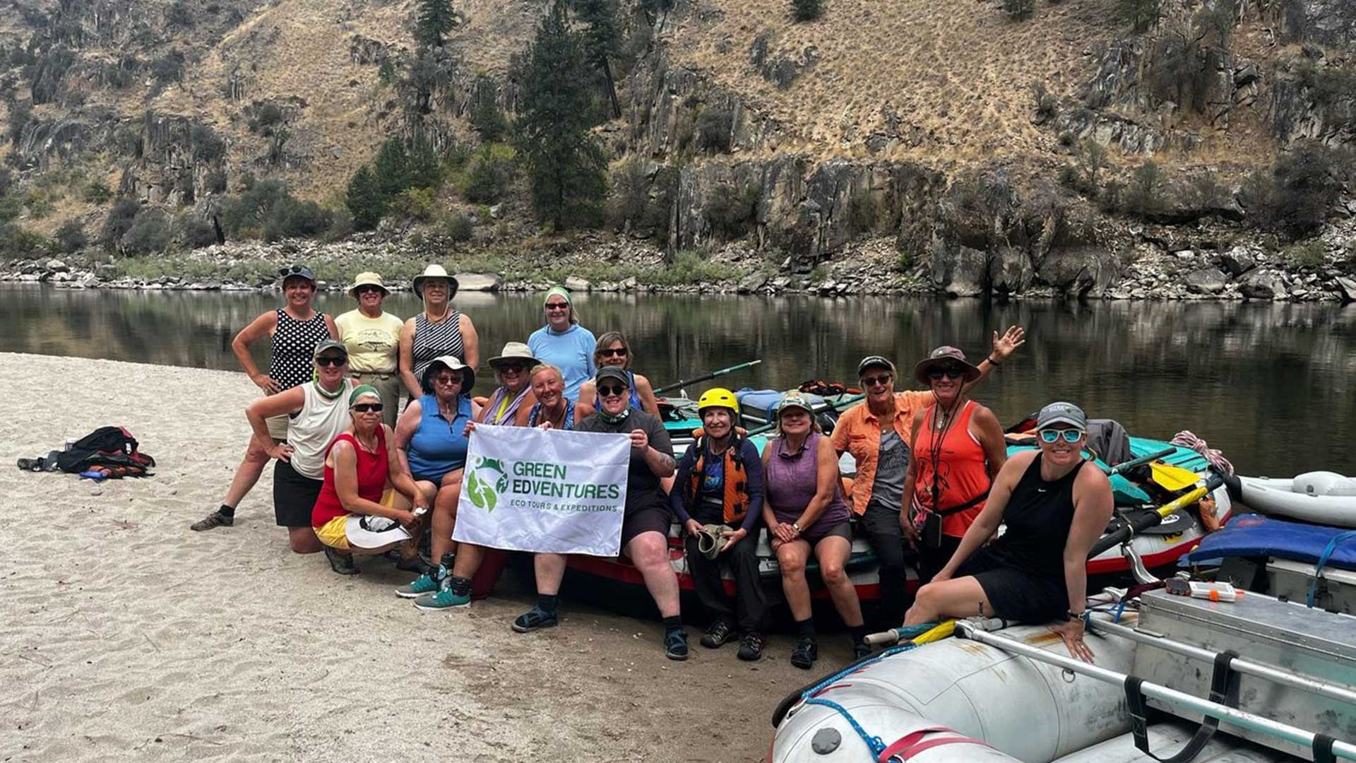 Idaho-womens-rafting-salmon-river-tour