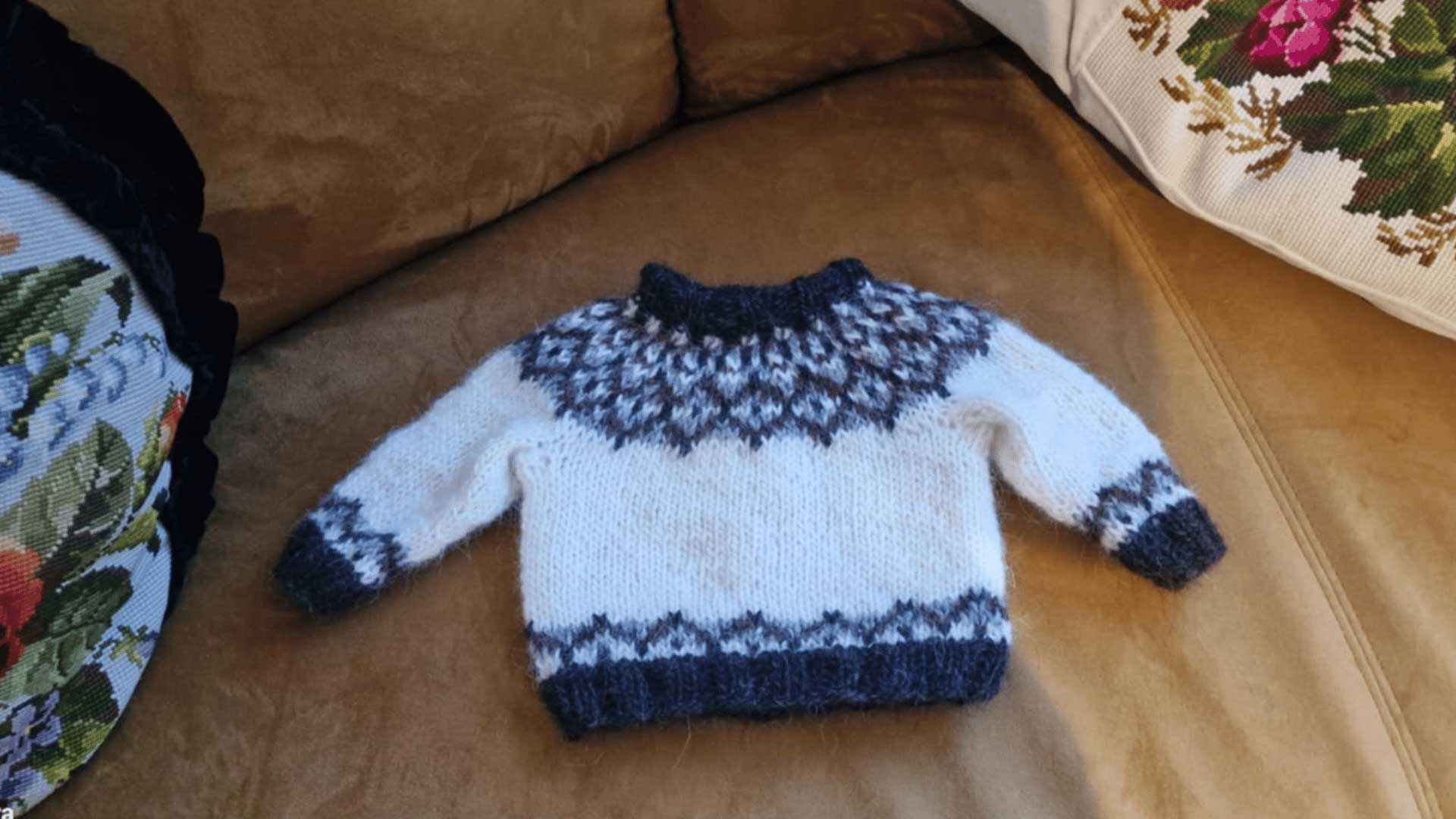 Iceland-lopapeysa-sample-sweater