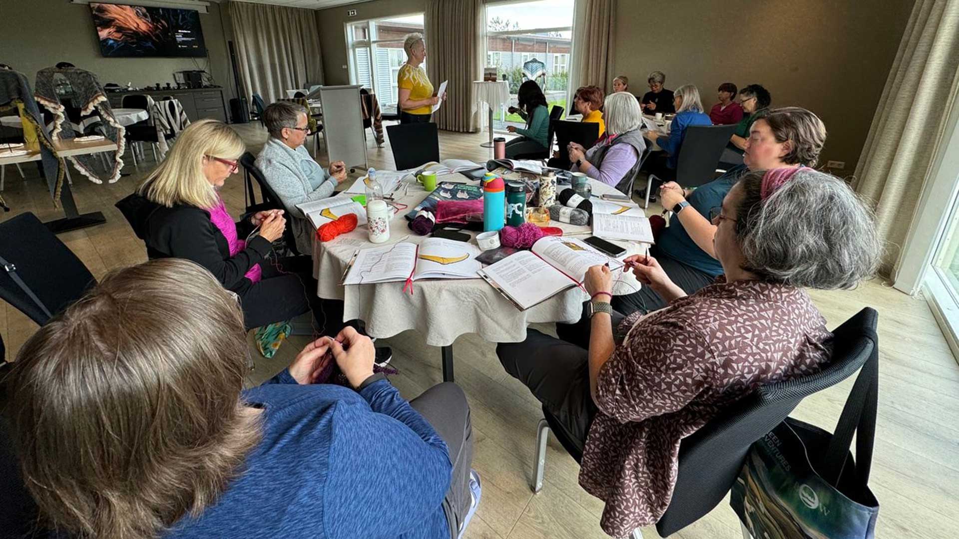 Iceland-womens-knitting-tour